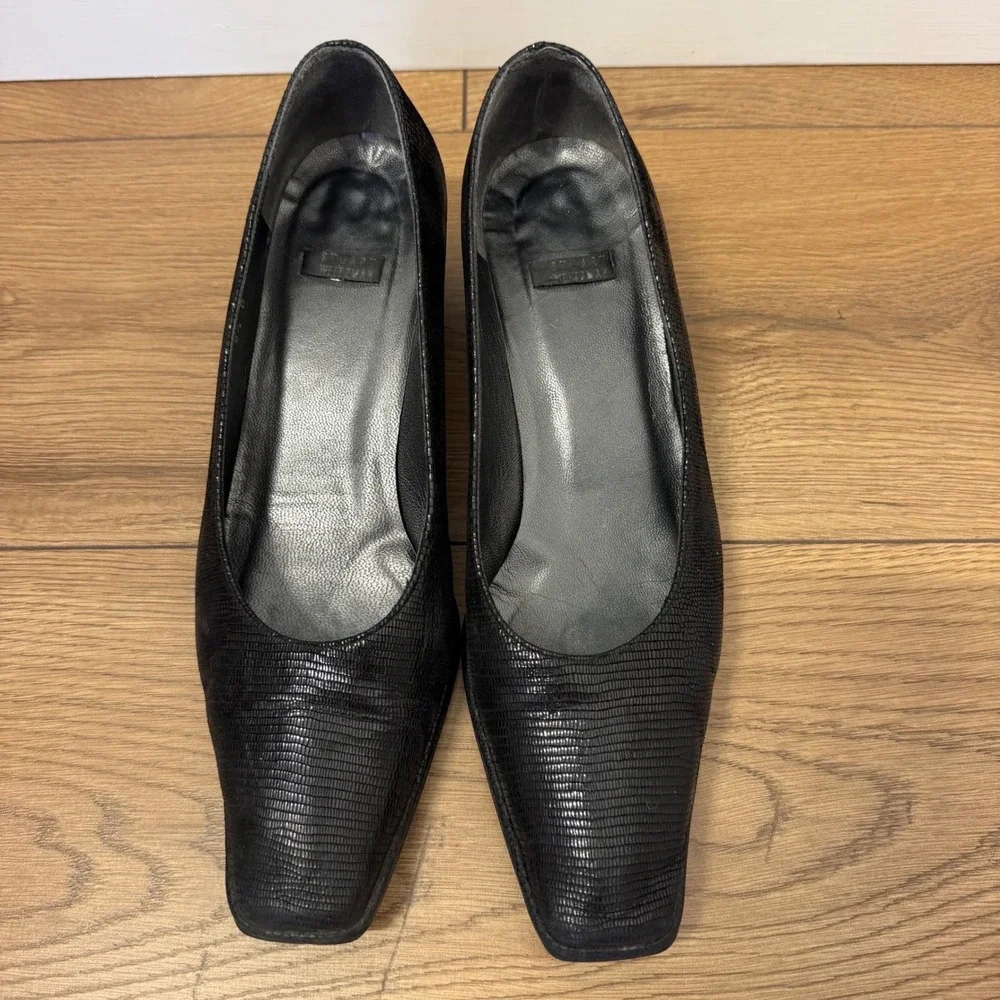 Stuart Weitzman Pumps 8.5 Black Lizard Embossed Square Toe Low Block Heel